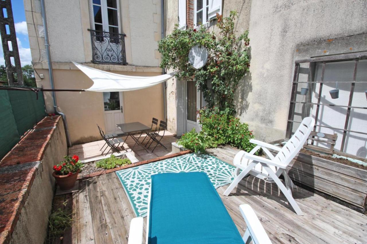 Les 3 Tilleuls Bellac Exterior photo